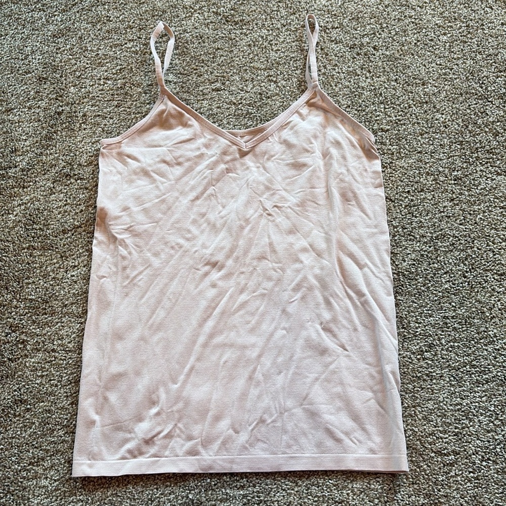 Bundle of 6 Women’s Under Tanks, Size Large - Picture 9 of 10